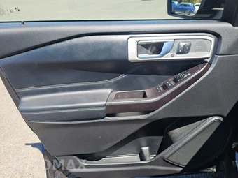 2020 Ford Explorer Limited - miniatura 9