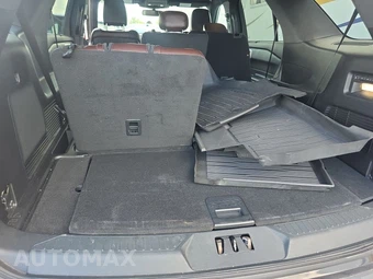 2020 Ford Explorer Platinum - miniatura 17