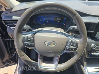 2020 Ford Explorer Platinum - miniatura 10