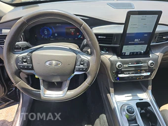 2020 Ford Explorer Platinum - miniatura 11