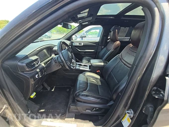 2020 Ford Explorer Platinum - miniatura 7