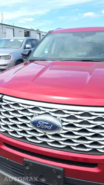 2020 Ford Explorer Platinum – miniatura 19