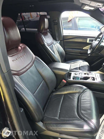 2020 Ford Explorer Platinum - miniatura 19