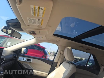 2020 Ford Explorer Platinum - miniatura 18