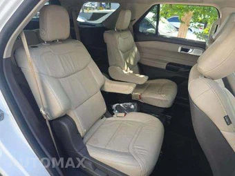 2020 Ford Explorer Platinum - miniatura 17