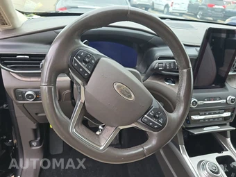 2020 Ford Explorer Platinum - miniatura 10