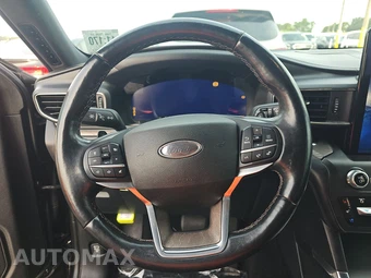 2020 Ford Explorer Platinum - miniatura 10