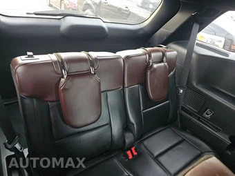 2020 Ford Explorer Platinum - miniatura 14
