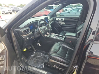 2020 Ford Explorer Platinum - miniatura 7