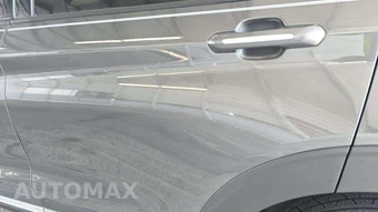 2020 Ford Explorer Platinum - miniatura 22