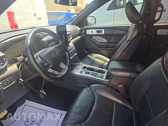 2020 Ford Explorer Platinum - miniatura 7