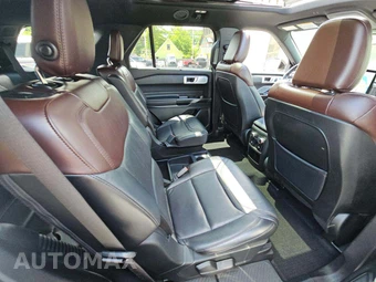 2020 Ford Explorer Platinum - miniatura 17