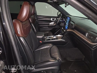 2020 Ford Explorer Platinum – miniatura 8