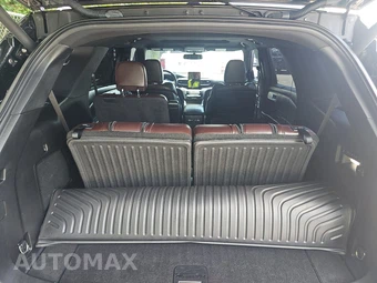 2020 Ford Explorer Platinum - miniatura 17