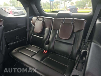 2020 Ford Explorer Platinum - miniatura 11