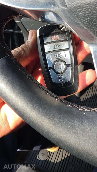 2020 Ford Explorer Platinum - miniatura 20