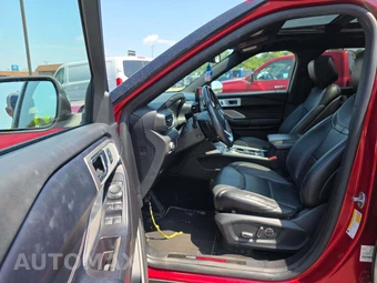 2020 Ford Explorer ST - miniatura 3