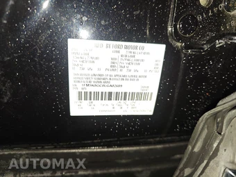 2020 Ford Explorer ST - miniatura 15