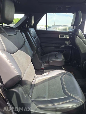 2020 Ford Explorer ST - miniatura 13