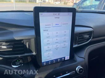 2020 Ford Explorer ST - miniatura 15