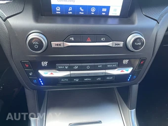 2020 Ford Explorer ST - miniatura 21
