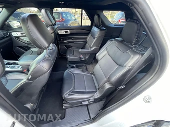 2020 Ford Explorer ST - miniatura 25