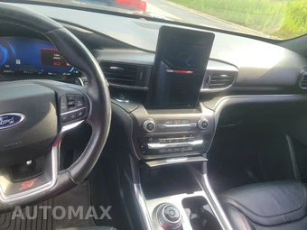 2020 Ford Explorer ST - miniatura 11