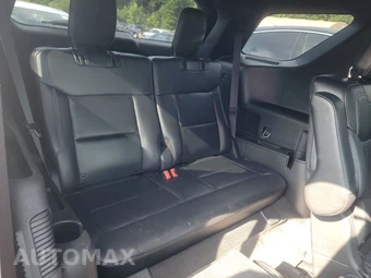 2020 Ford Explorer ST - miniatura 14