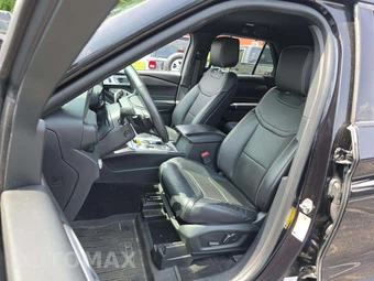 2020 Ford Explorer ST - miniatura 3