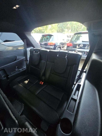 2020 Ford Explorer ST - miniatura 14