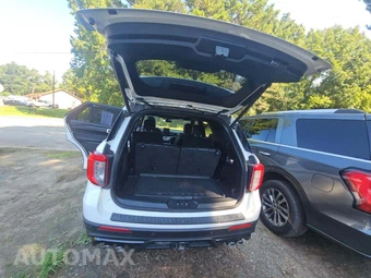2020 Ford Explorer ST - miniatura 15