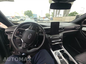 2020 Ford Explorer ST - miniatura 11