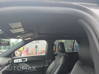 2020 Ford Explorer ST - miniatura 17