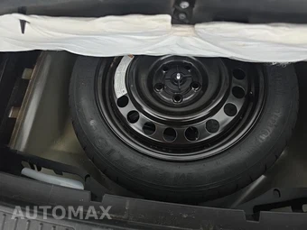 2020 Ford Explorer ST - miniatura 14