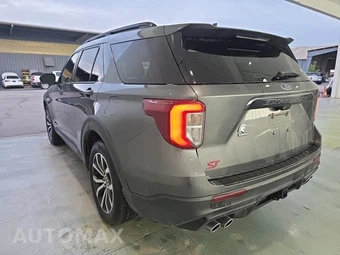 2020 Ford Explorer ST - miniatura 6