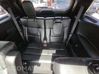 2020 Ford Explorer ST - miniatura 14