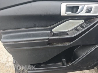 2020 Ford Explorer ST - miniatura 9
