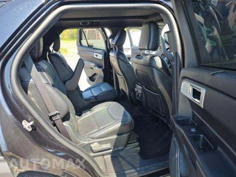 2020 Ford Explorer ST - miniatura 18