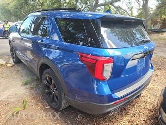 2020 Ford Explorer ST - miniatura 6