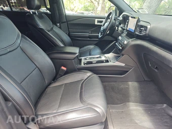 2020 Ford Explorer ST - miniatura 8