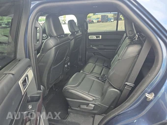 2020 Ford Explorer ST - miniatura 13