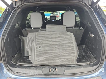 2020 Ford Explorer ST - miniatura 17