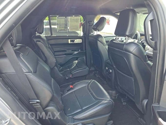 2020 Ford Explorer ST - miniatura 17