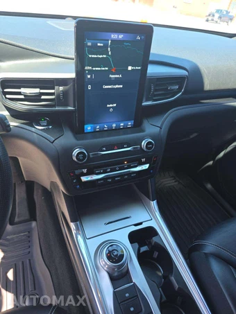2020 Ford Explorer ST - miniatura 10