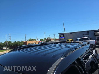2020 Ford Explorer ST - miniatura 12
