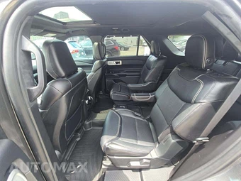 2020 Ford Explorer ST - miniatura 13