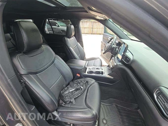 2020 Ford Explorer ST - miniatura 19