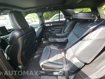 2020 Ford Explorer ST - miniatura 13