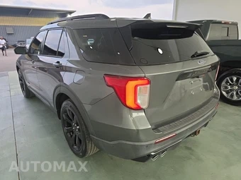 2020 Ford Explorer ST - miniatura 6