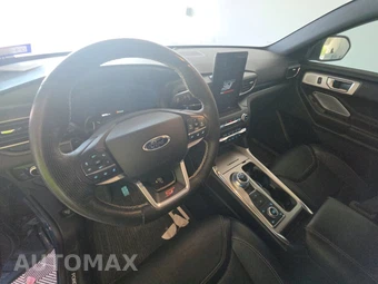 2020 Ford Explorer ST - miniatura 11